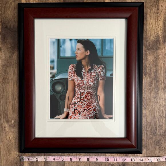 Kate Beckinsale Actor Autograph Framed Photo 14x17 COA Greg Tucker Pearl Harbor - Picture 6 of 6